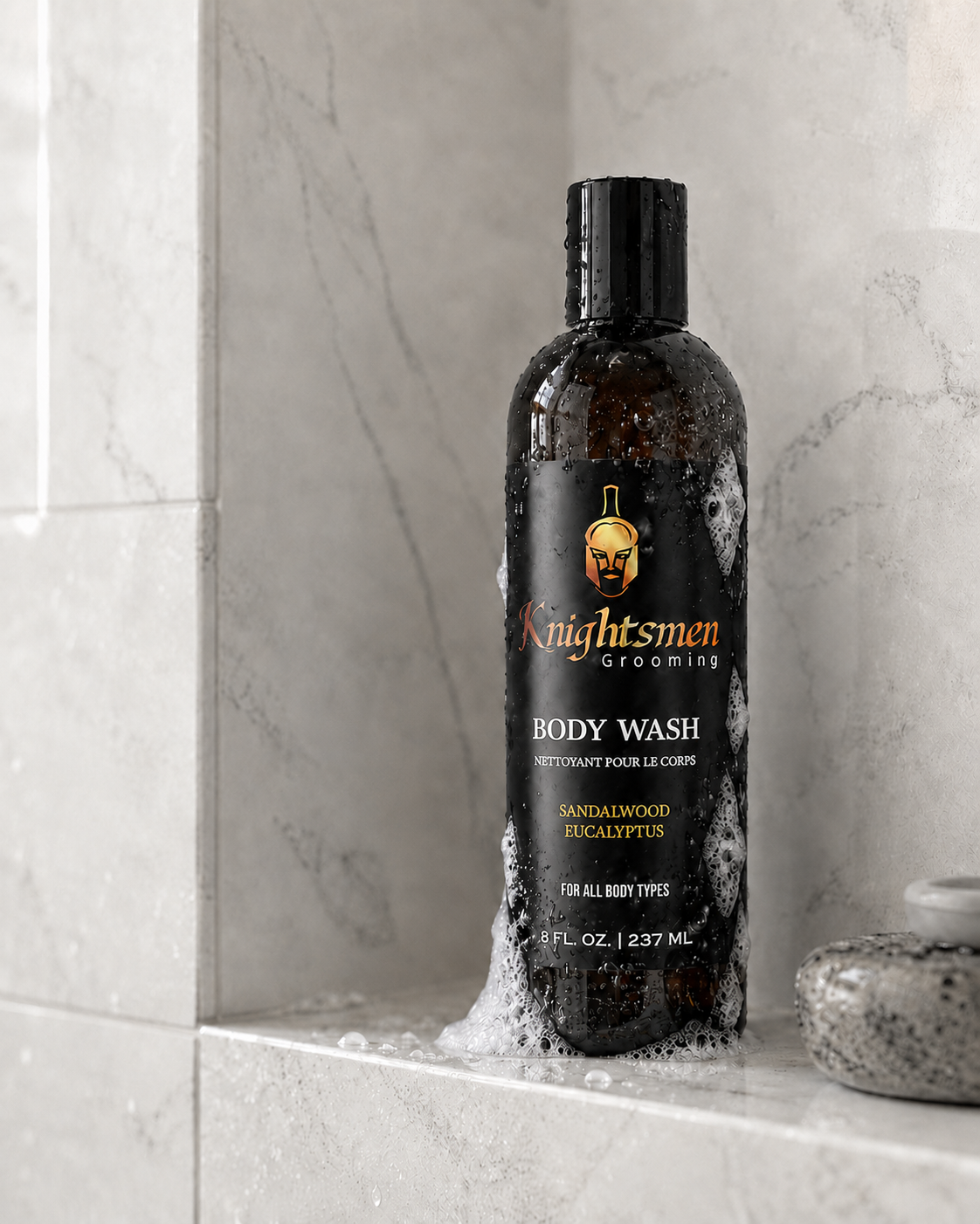 Knightsmen Organic Body Wash 8oz front label – coconut, sandalwood and eucalyptus scent, gentle cleansing and moisturizing formula for men